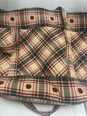 Longaberger Plaid Tote Bag with Apple Motif in Cream, Green & Burgundy